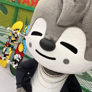 Meet your Posher, Ashton